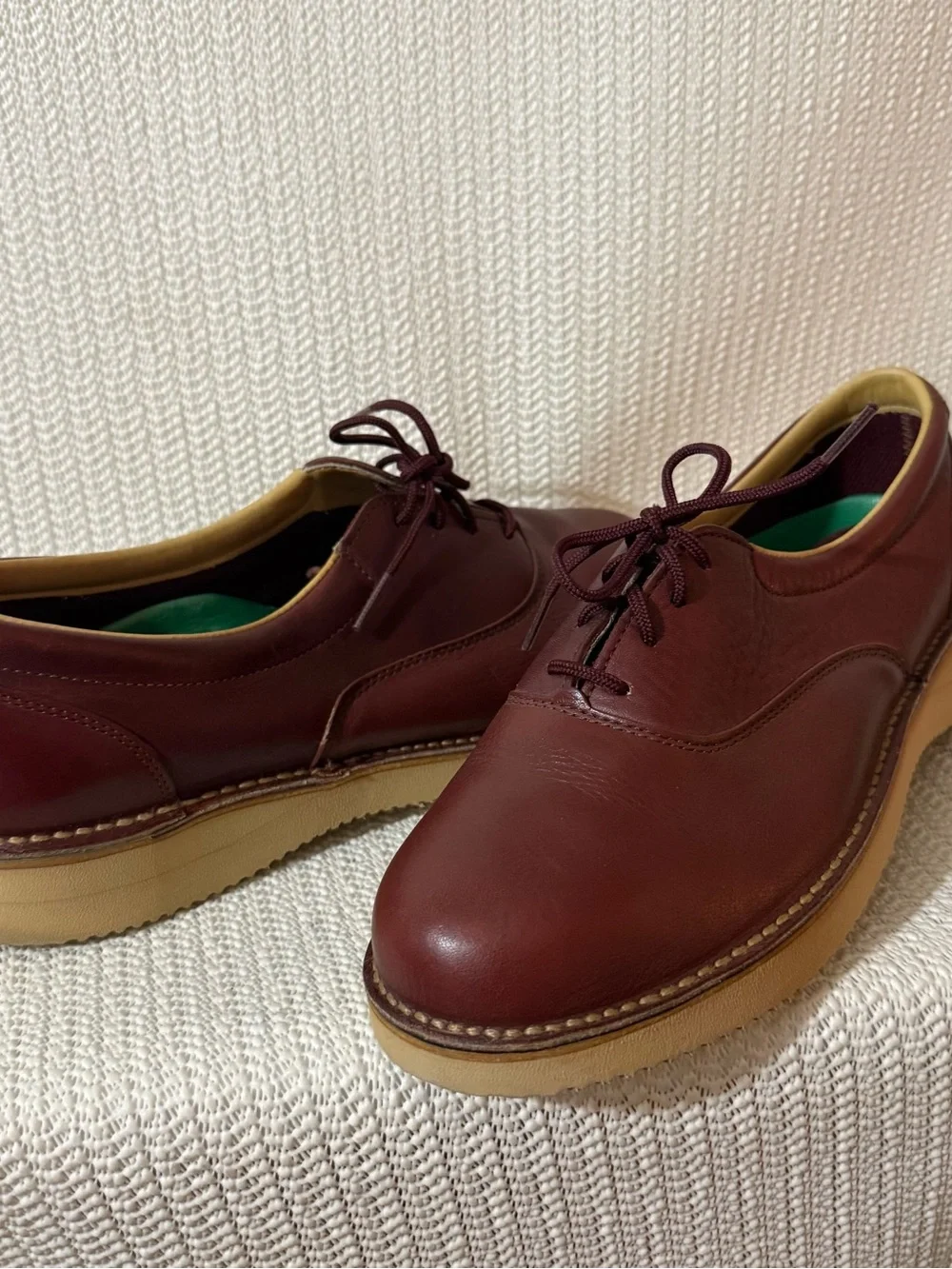 Vintage L.L.Bean Men’s 9N Burgundy Leather Oxford Shoes Vibram Sole